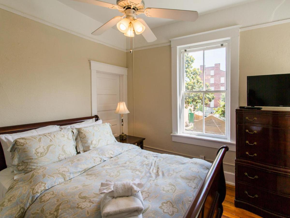 Apartmán Linda'S On Lincoln Savannah Exteriér fotografie